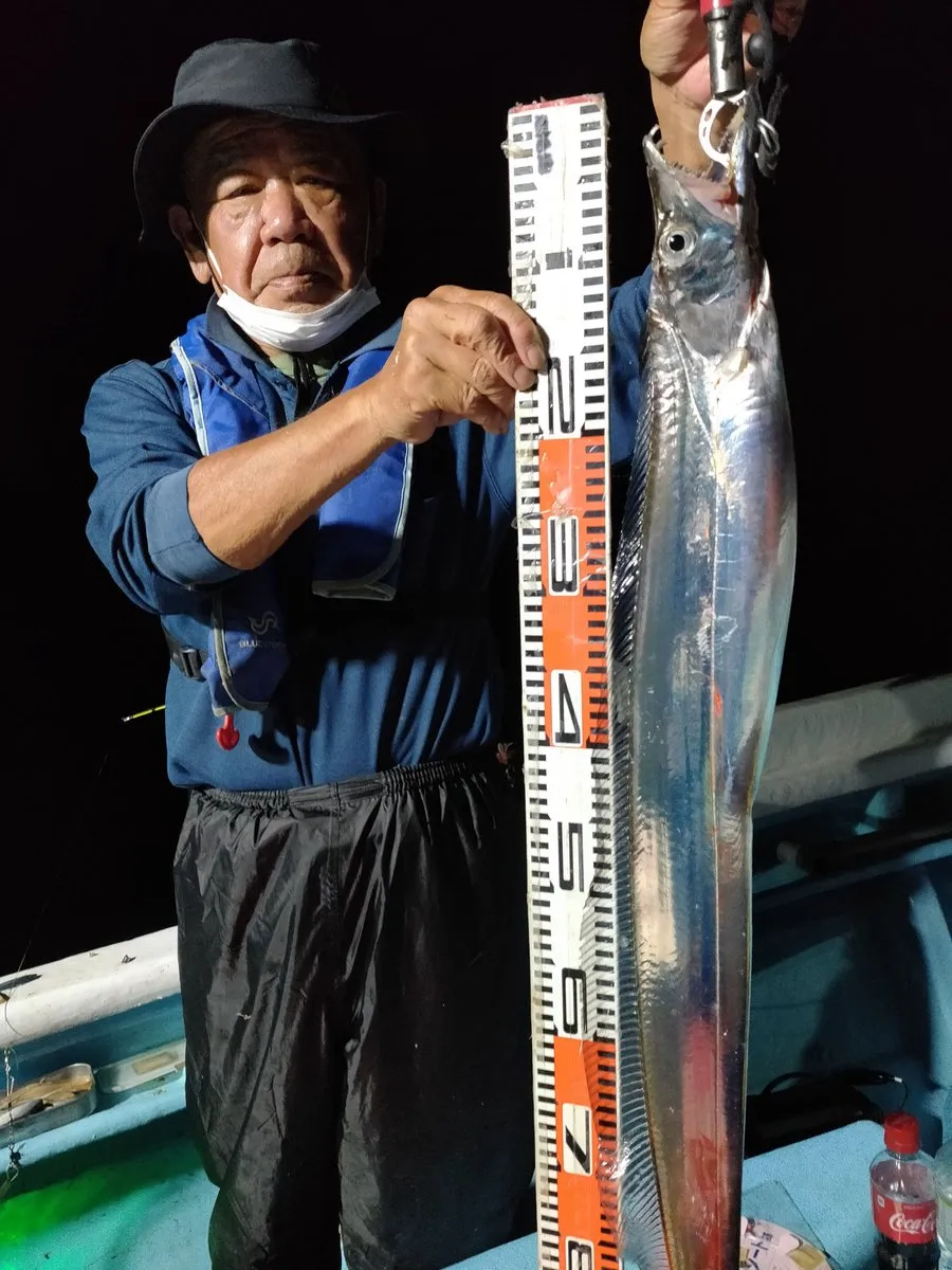 タチウオの計測写真